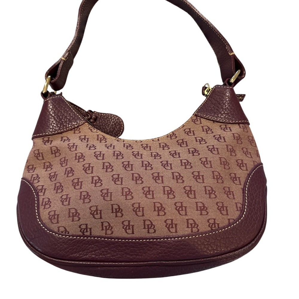 Dooney & Bourke Burgundy and Purple Vintage Signature Shoulder Bag - Picture 4 of 9